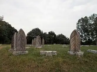 Kunstwerk van Ben Raaijman uit 2017 op de plek waar ooit het klooster stond