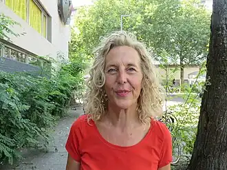 Portret van Marieke van der Lippe tijdens het We Love Public Space Festival in Rotterdam, 2022