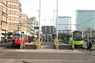 Weense en Zwitserse trams in Utrecht (maart 2011).