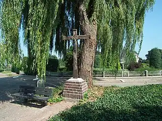 Wegkruis op de hoek van de Neulensteeg met Horick