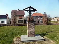 Wegkruis aan de kruising Beukenberg/Grachtstraat