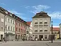 Weilheim, Stadtmuseum in Alten Rathaus vanaf Marienplatz