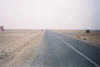 Een weg in de Westelijke Sahara.