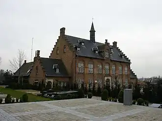 Gemeentehuis van Westrozebeke