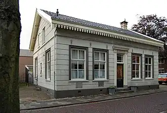 Voormalige onderwijzerswoning