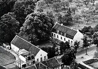 Luchtfoto van de Wittevrouwenhof in 1920