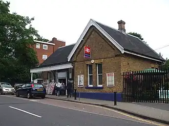 Station Winchmore Hill