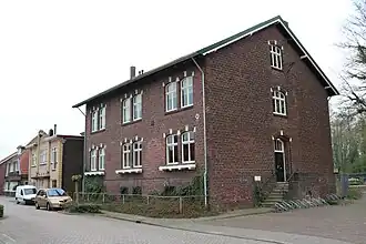 Voormalig overnachtingsgebouw voor Duits spoorwegpersoneel aan de Kreilstraat