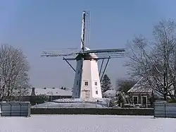 De Witte Molen in de winter