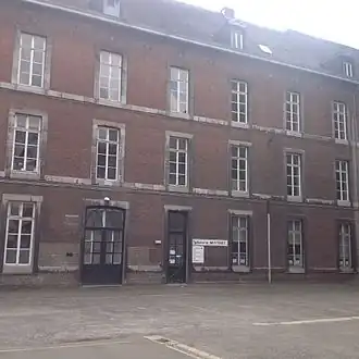 ingang vanaf de binnenplaats