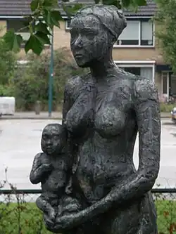 Moeder en kind, Woerden