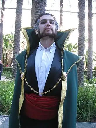 Cosplayer als Ra's al Ghul tijdens WonderCon 2013.