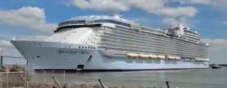 Wonder of the Seas in Saint-Nazaire (augustus 2021)