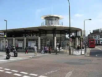 National Rail entreegebouw (2009)