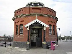 Entreegebouw North Woolwich