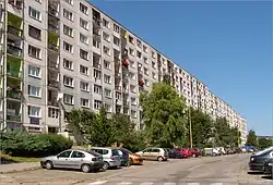 Hoogbouw in de Wuppertálska ulica.