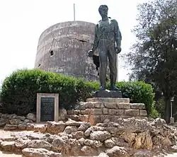 Monument to Mordechai Anilewicz, kibboets Yad Mordechai