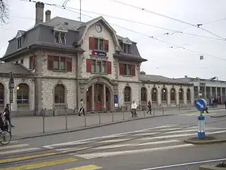 Het stationsgebouw van Oerlikon uit 1914
