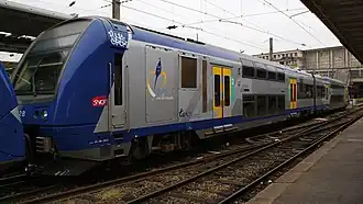 Treinstel Z 23542 op station Amiens