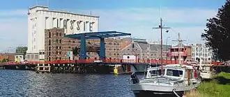 De Zaanbrug vanuit Wormerveer gezien