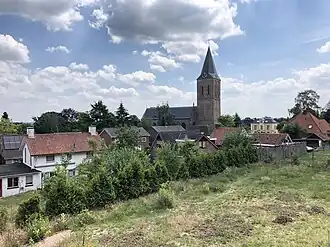 Blik op Zeddam met de Sint-Oswalduskerk (2020)