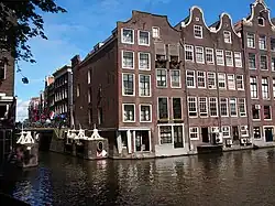 Oudezijds Voorburgwal, Zeedijk en Oudezijds Kolk