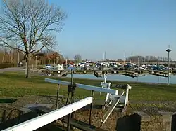 Aandrijving bovendeuren