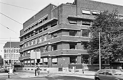 Spuistraat 175, Rijkskantoorgebouw voor het Geld- en Telefoonbedrijf; augustus 1983