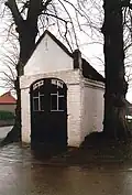 Kapel van Onze-Lieve-Vrouw met linden
