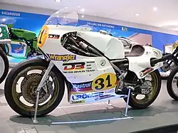 Suzuki RG 500 productieracer van Josef Hage