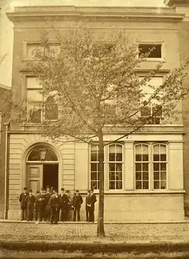 Het pand van de Indische Instelling, Oude Delft 69.